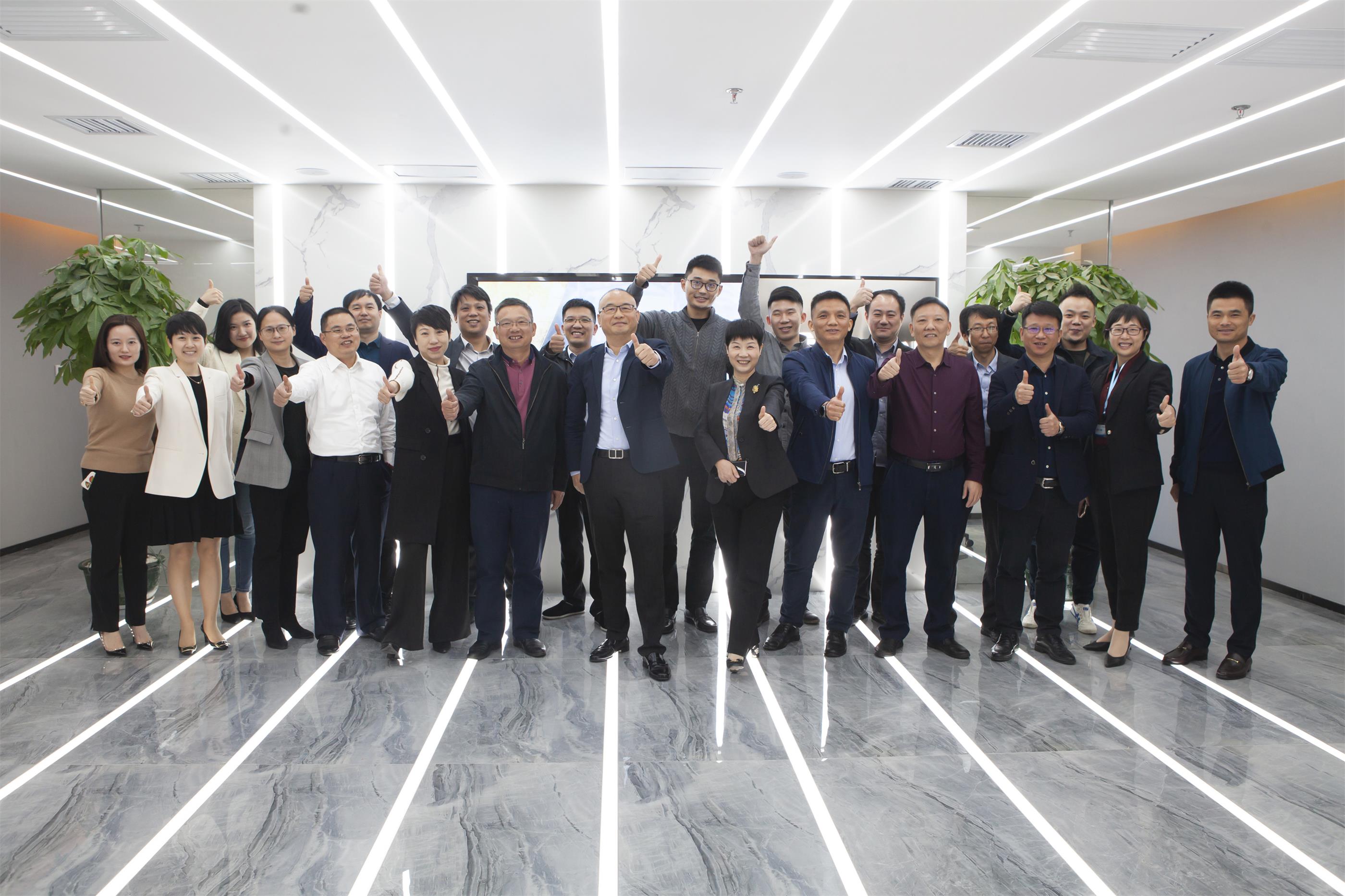 友谊设计总部乔迁庆典隆重举行